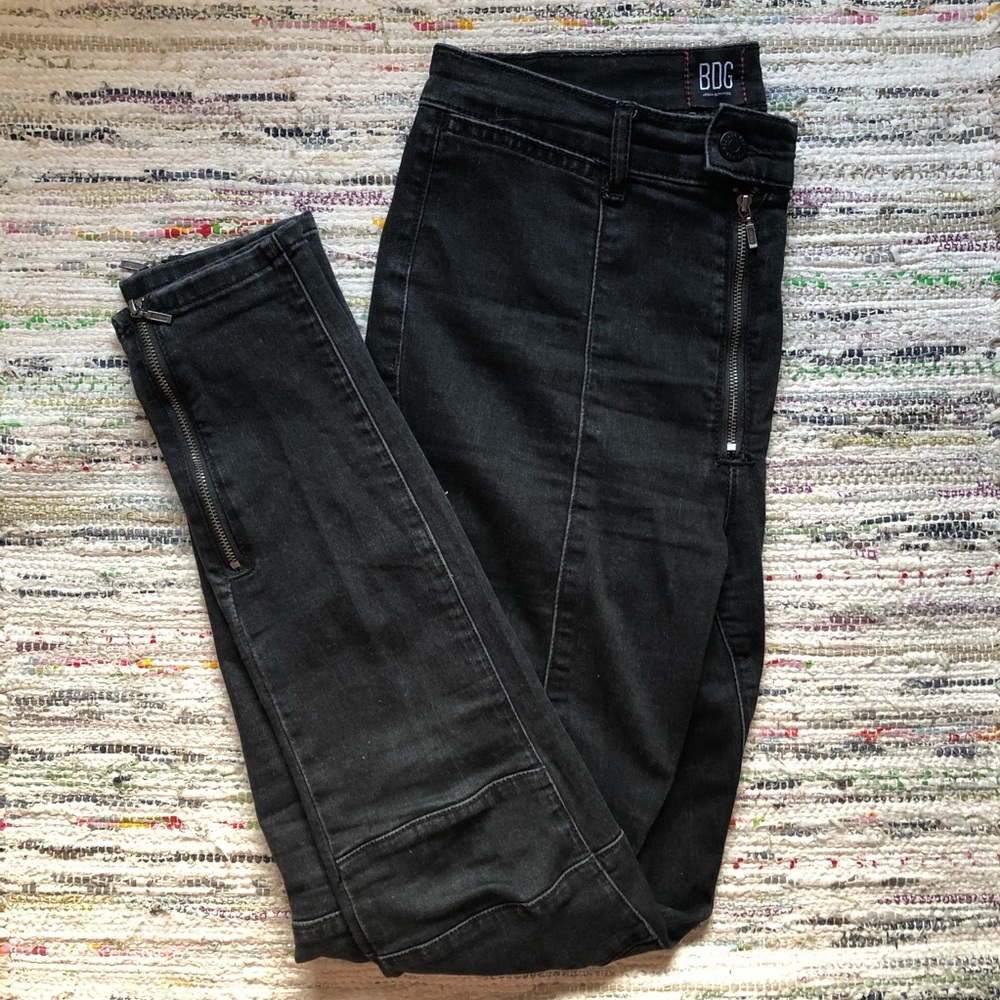 UO BDG Black Moto Twig High-Waisted Skinny Jeans
